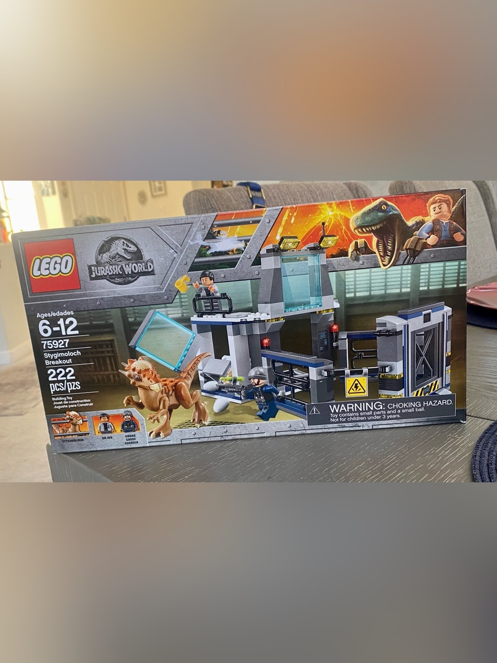 Lego Jurassic World Stygimoloch Breakout Playset - Blue, Gray, Tan